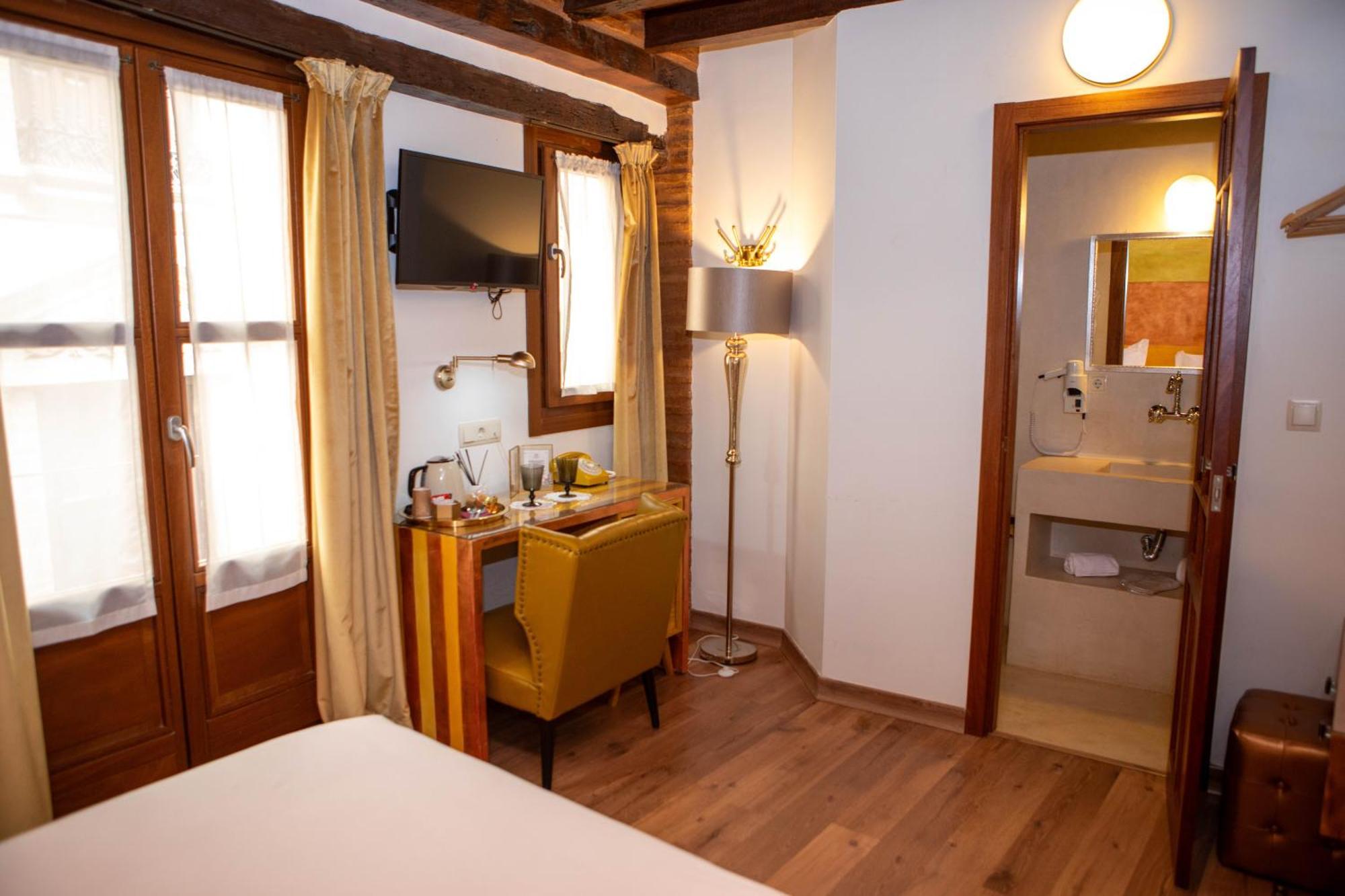 Hotel Boutique Posada Castaneda Granada Bagian luar foto